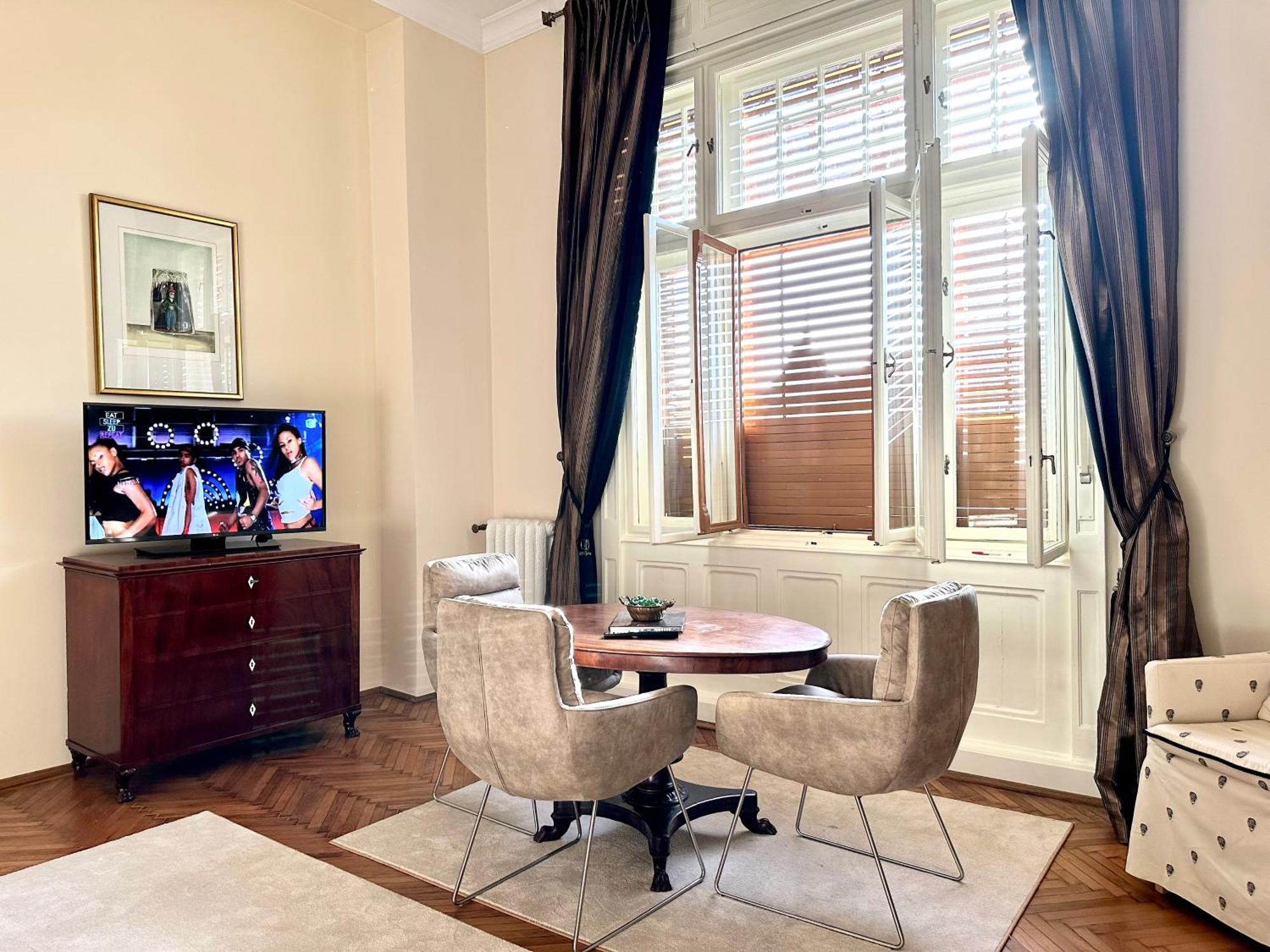 Premium Timisoara Apartment Exterior photo
